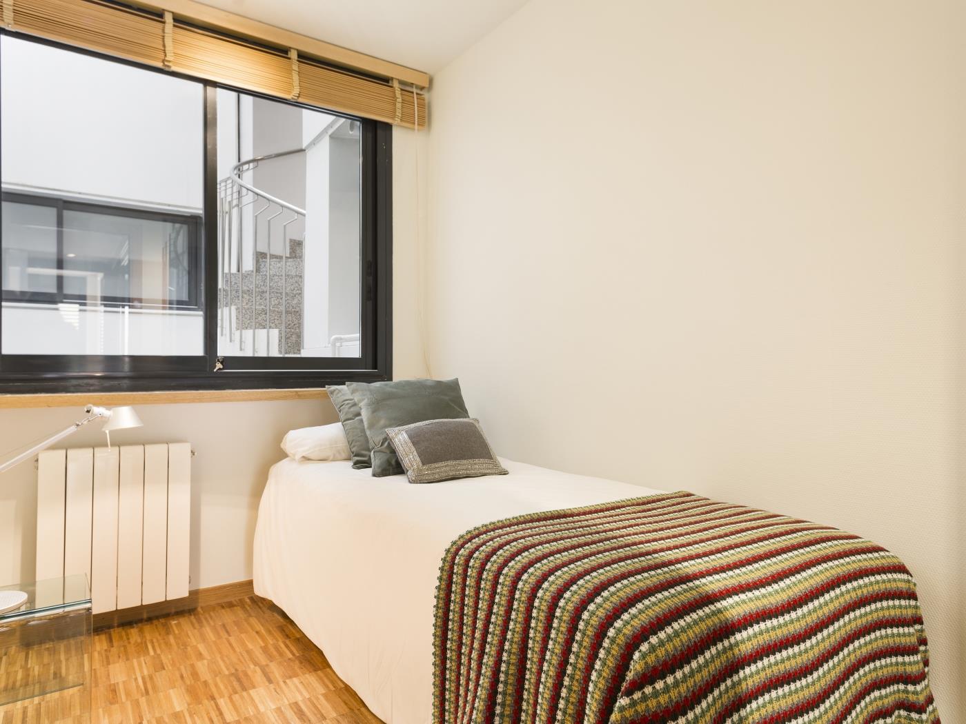My Space Barcelona Sant Gervasi Apartment with balcony in the City Center for 6 - My Space Barcelona Apartments
