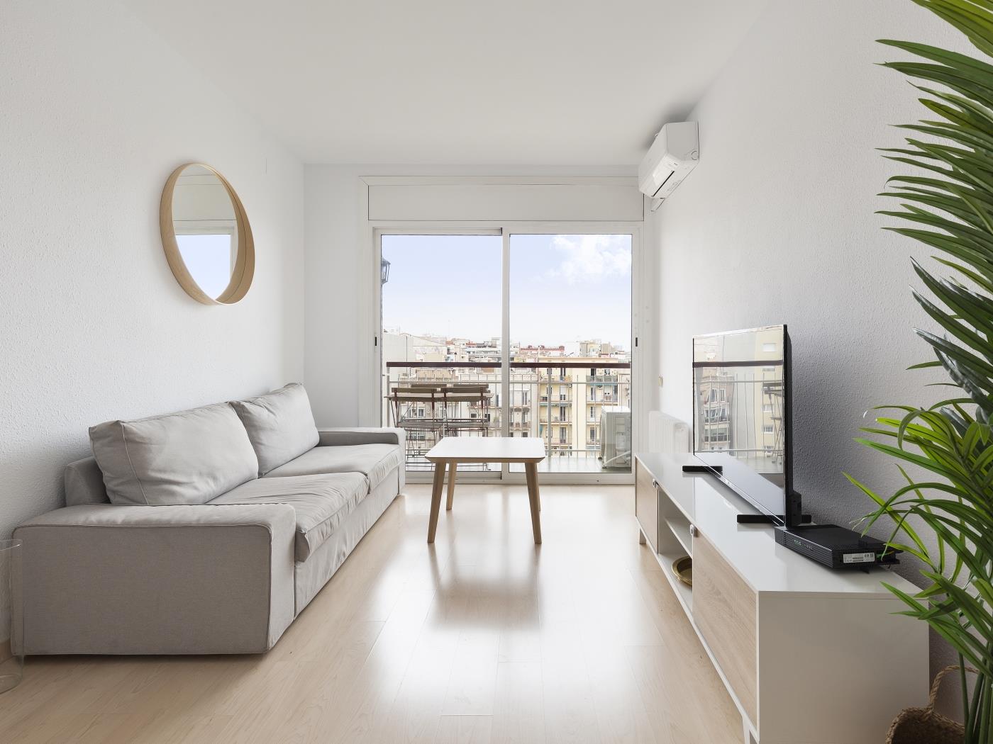 Spacious and comfortable apartment in Eixample - My Space Barcelona Apartments