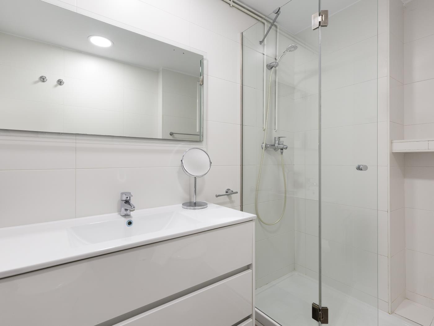 Spacious and comfortable apartment in Eixample - My Space Barcelona Apartments