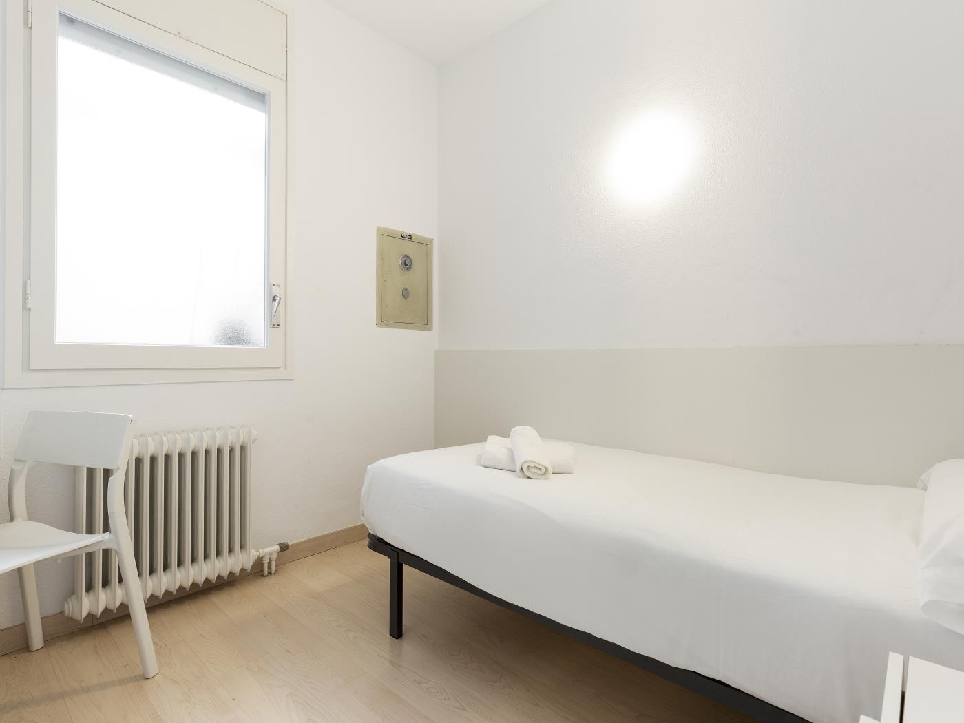 Spacious and comfortable apartment in Eixample - My Space Barcelona Apartments